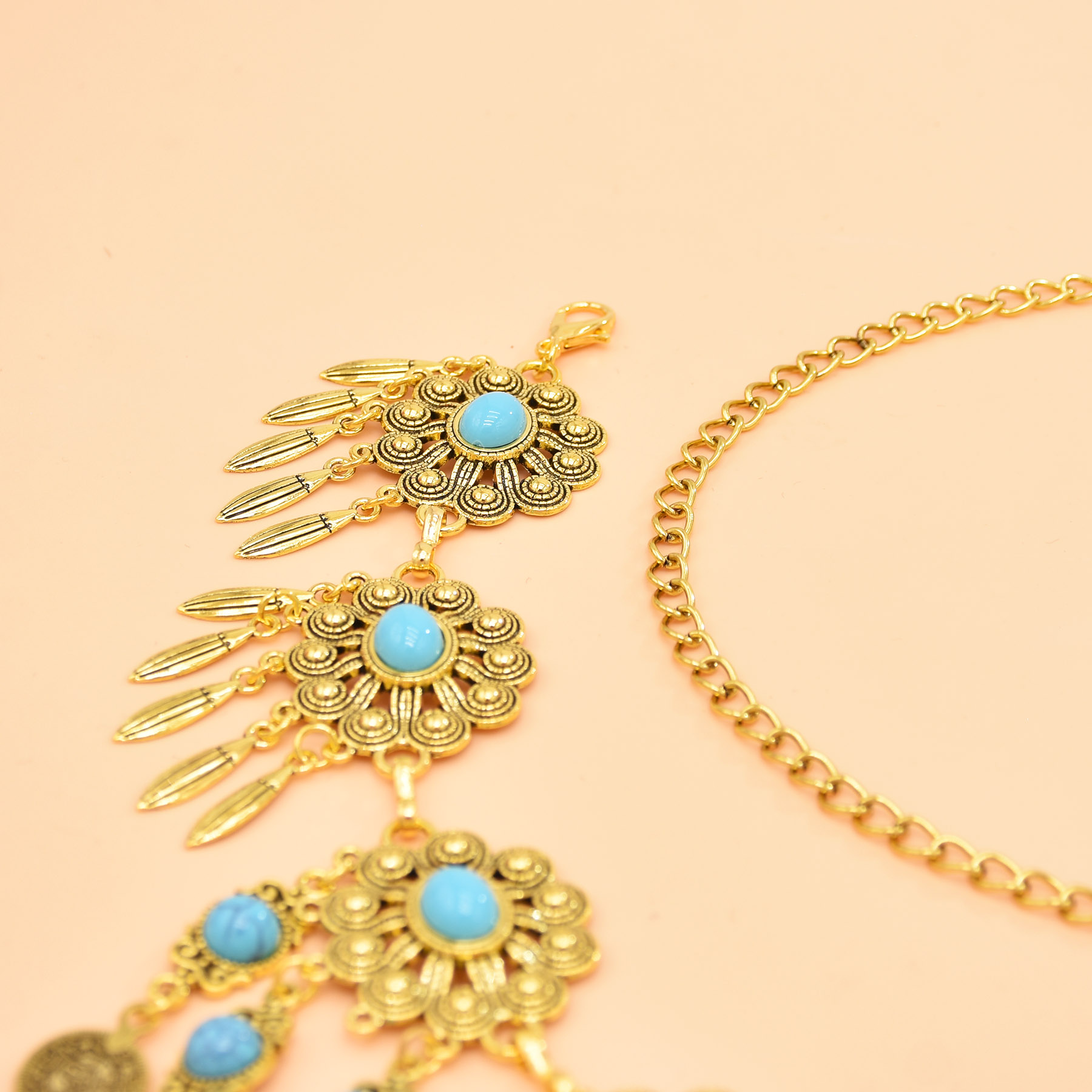 Retro geometrische Schnitzerei – Body Jewelry Dress Bewertung und Preis