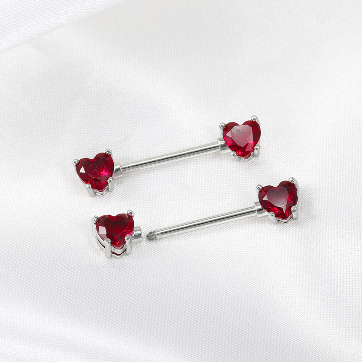 6 Stück farbige, herzförmige,  – Belly Bar Titanium Bewertung und Preis