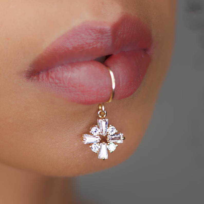 Luxus Gold Farbe Blume Form Fr – Body Jewelry Quality Bewertung und Preis