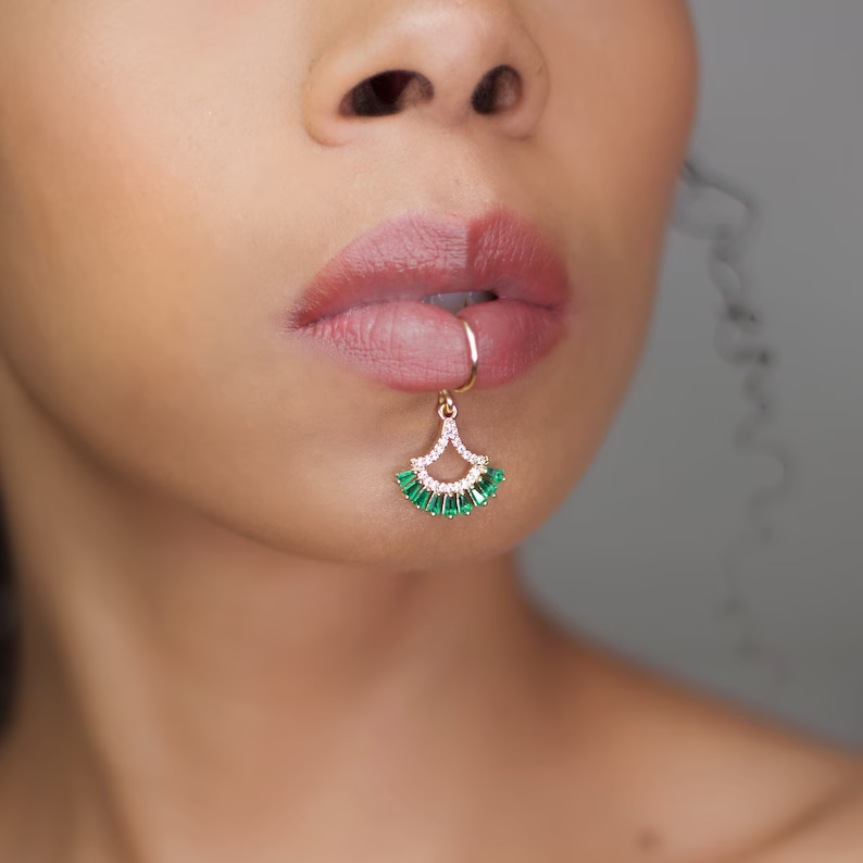 Luxus Gold Farbe Blume Form Fr – Body Jewelry Quality Bewertung und Preis
